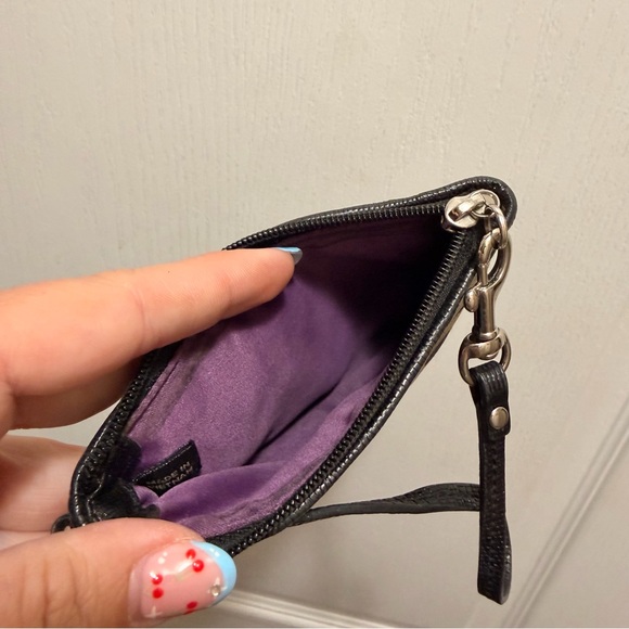 Coach Wristlets - PLEASE READ - Picture 6 of 8